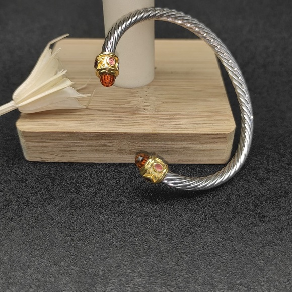 David Yurman 5MM diamond bracelet - Picture 4 of 7